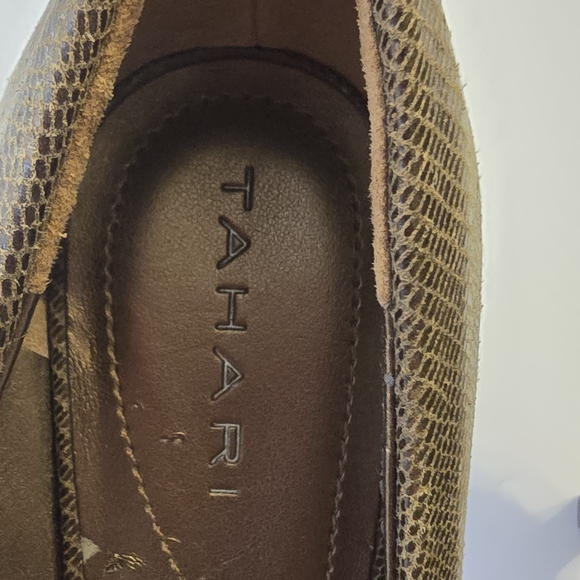 Tahari Olive Colored Heels with Studs Size 8 Baddie Sexy - Picture 3 of 8